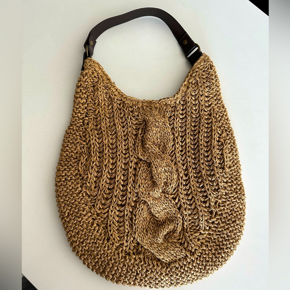 Natural Woven Shoulder Bag